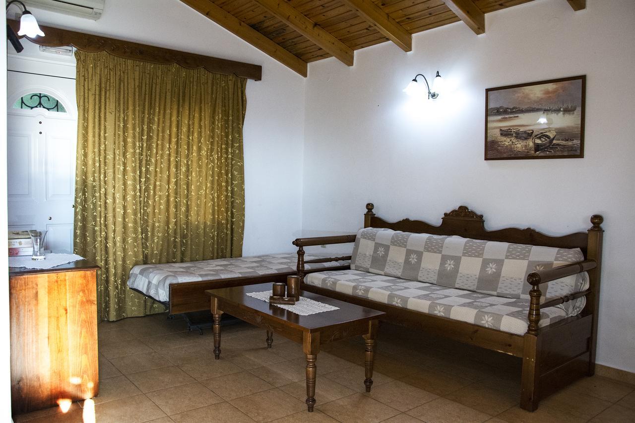 Exopoli Plakalona Apartments מראה חיצוני תמונה